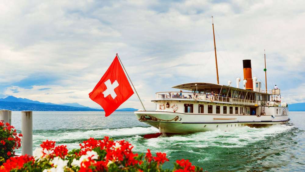 Boat-Trip-on-Lake-Geneva-Switzerland