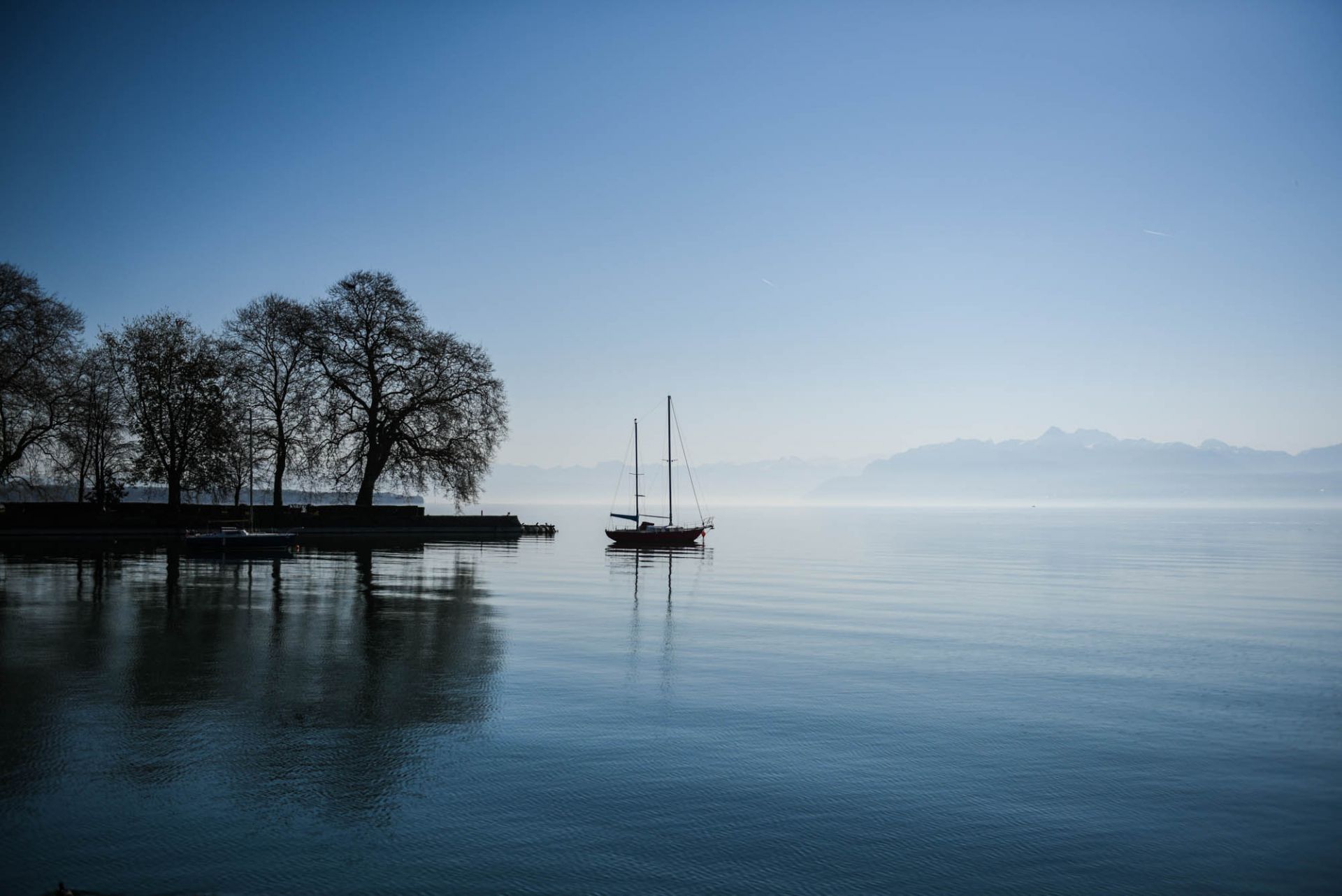 lake-geneva-view