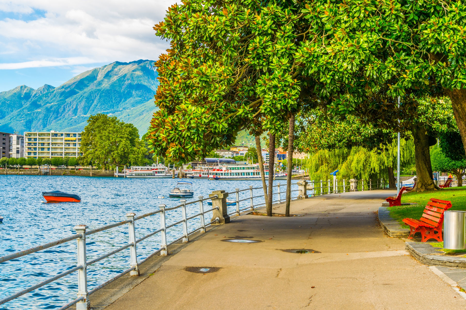 Lake-promenade-in-Locarno-Switzerland