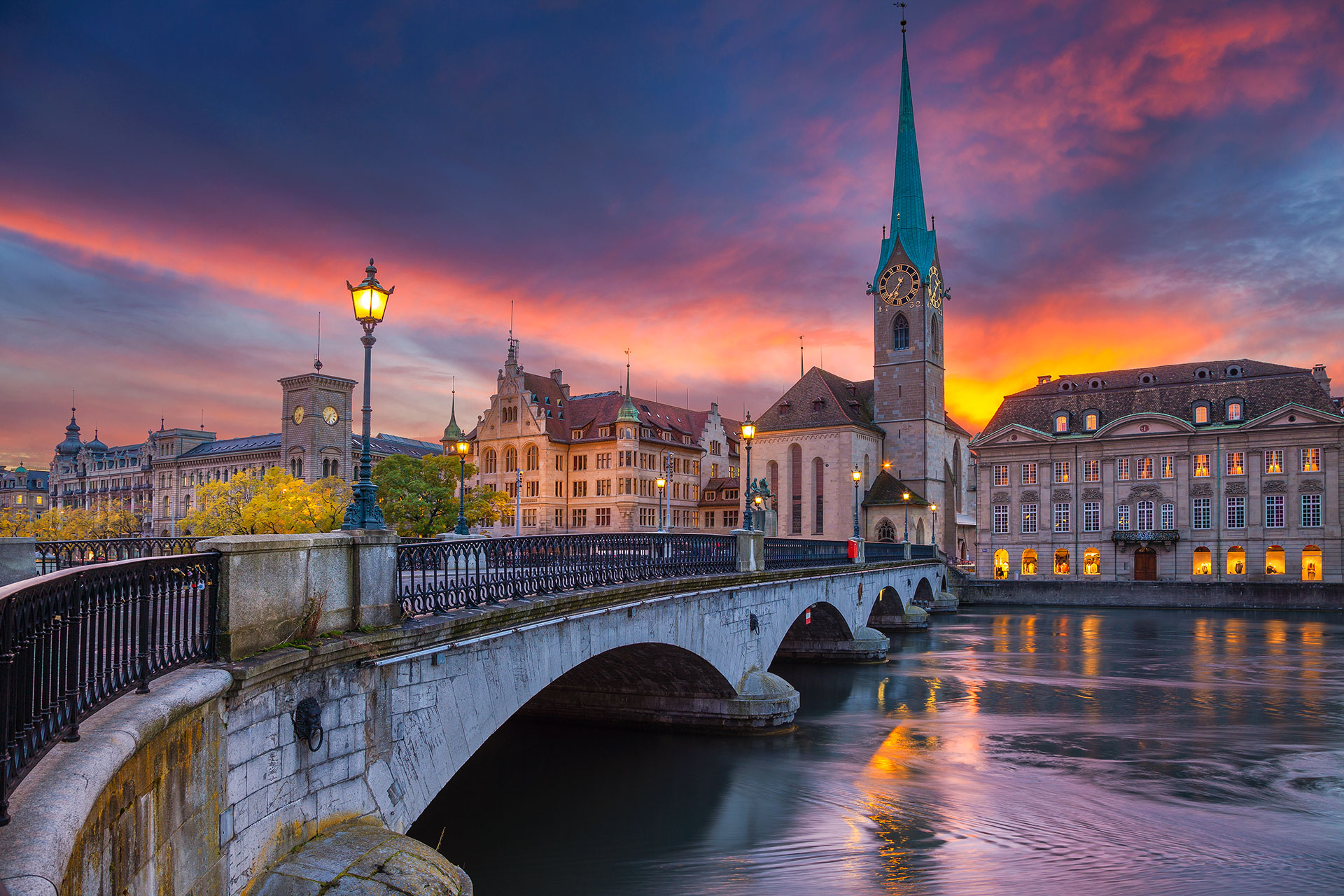 Discover Zurich With Switzerland Tour Old Town Lake Zurich Zoo 