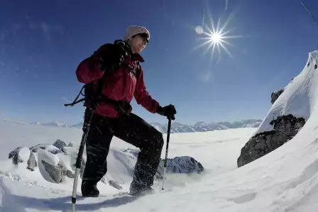 snowshoeing-in-stockhorn