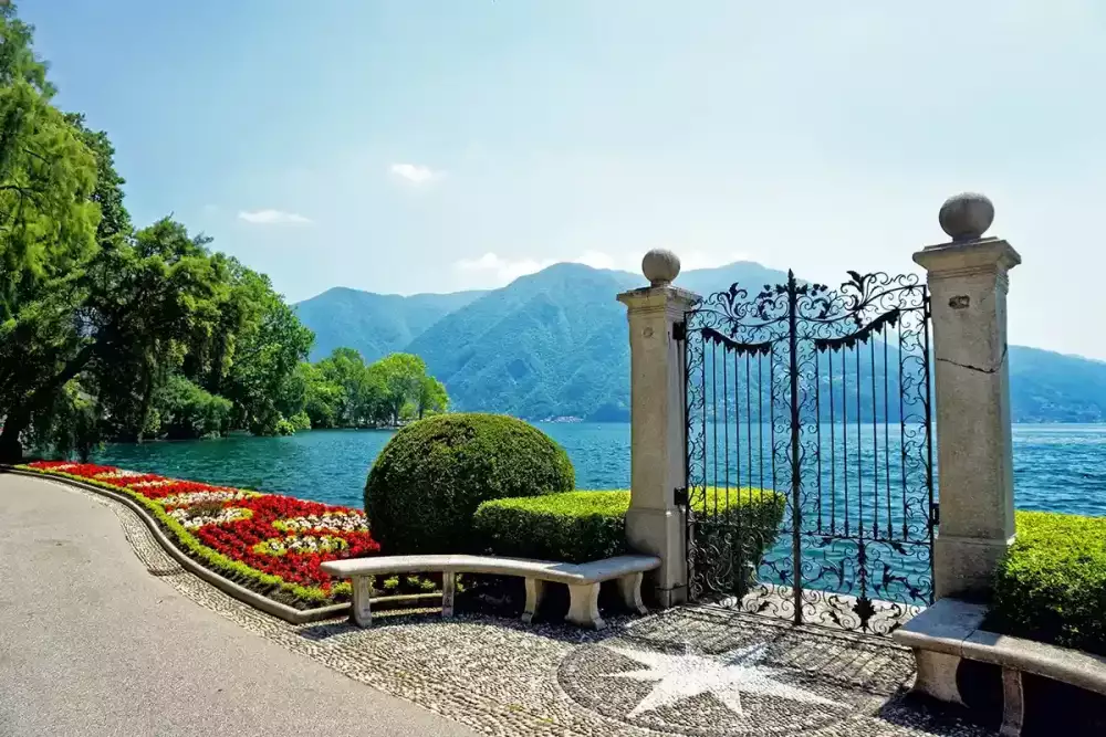 Ancient gate of Ciani Park