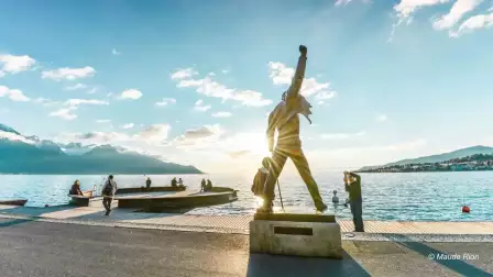 Freddie Mercury Statue