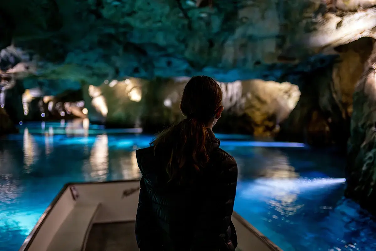 Underground lake guided tour