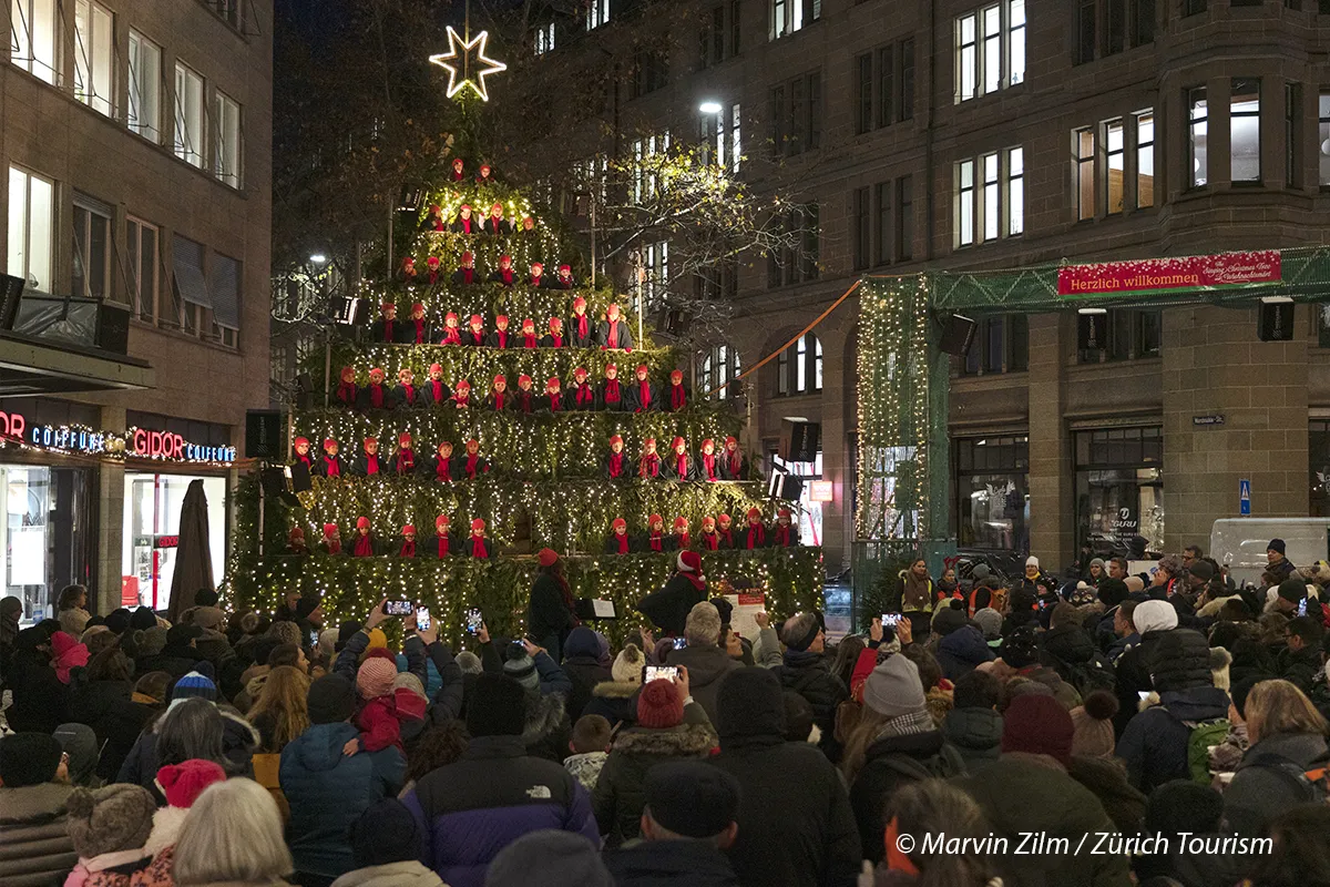 the-singing-christmas-tree